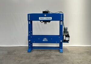 PE405 Profi Press 160 T (1)