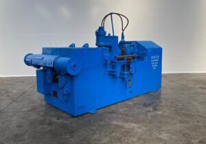 _bg124_bakker_300t_35.jpg